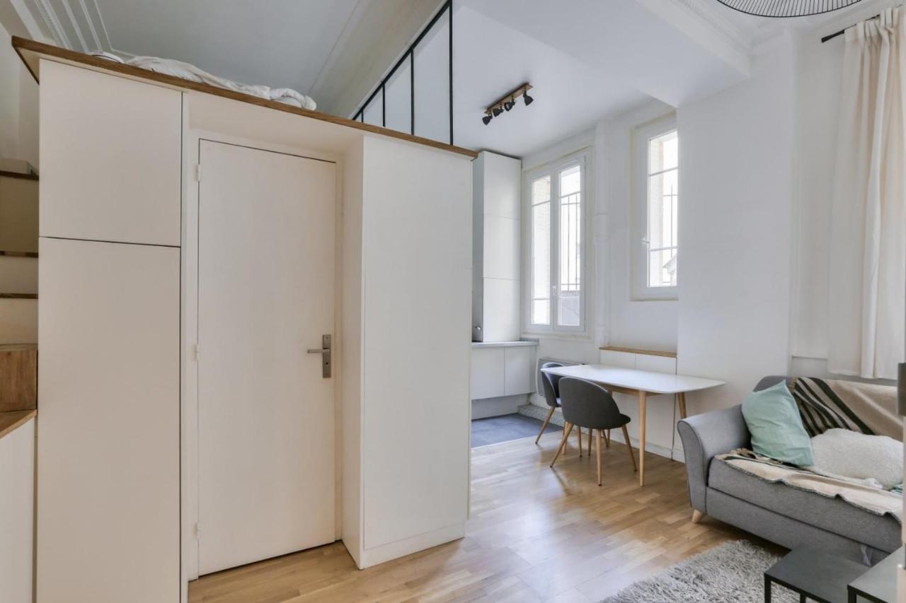 Estudio con encanto - París 18ème arrondissement Apartamento Exterior foto